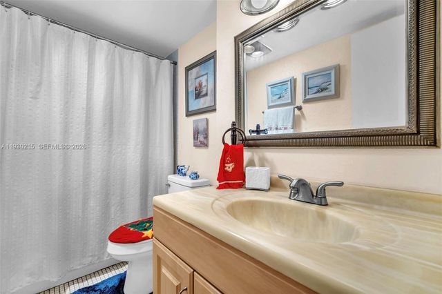3100 Holiday Springs Boulevard 304, Margate, FL 33063