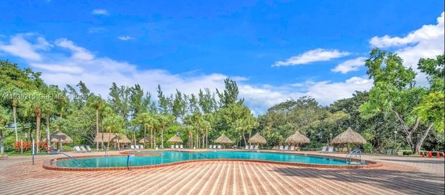 3100 Holiday Springs Boulevard 304, Margate, FL 33063