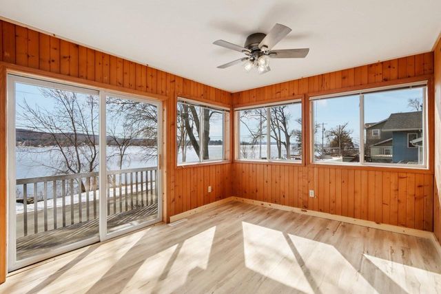 W10580 Tipperary Road, Poynette, WI 53955