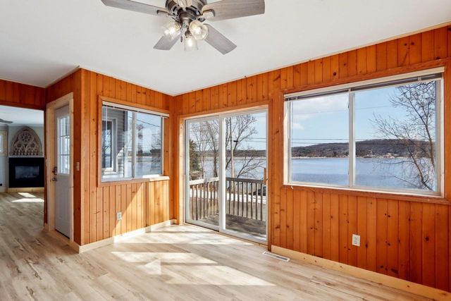 W10580 Tipperary Road, Poynette, WI 53955