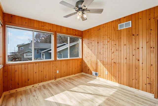 W10580 Tipperary Road, Poynette, WI 53955