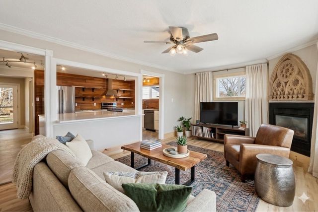 W10580 Tipperary Road, Poynette, WI 53955