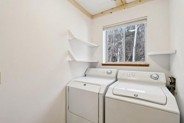 W10580 Tipperary Road, Poynette, WI 53955