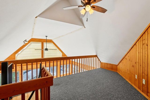 W10580 Tipperary Road, Poynette, WI 53955