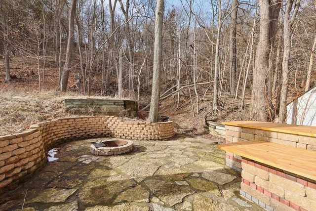 W10580 Tipperary Road, Poynette, WI 53955