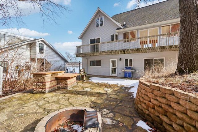 W10580 Tipperary Road, Poynette, WI 53955