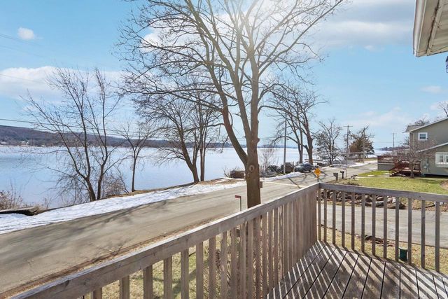 W10580 Tipperary Road, Poynette, WI 53955