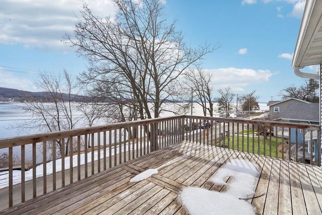 W10580 Tipperary Road, Poynette, WI 53955