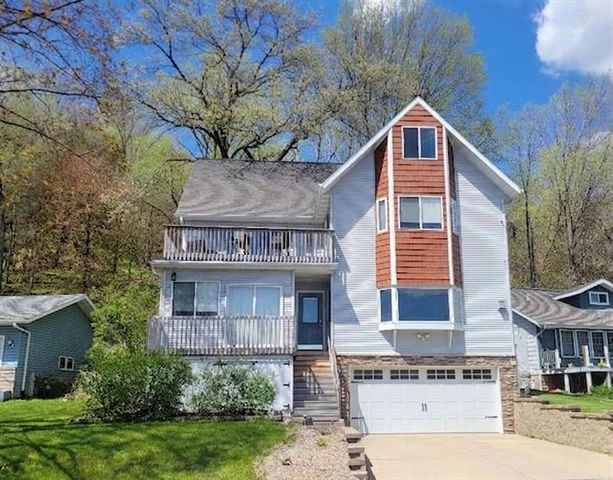 W10580 Tipperary Road, Poynette, WI 53955