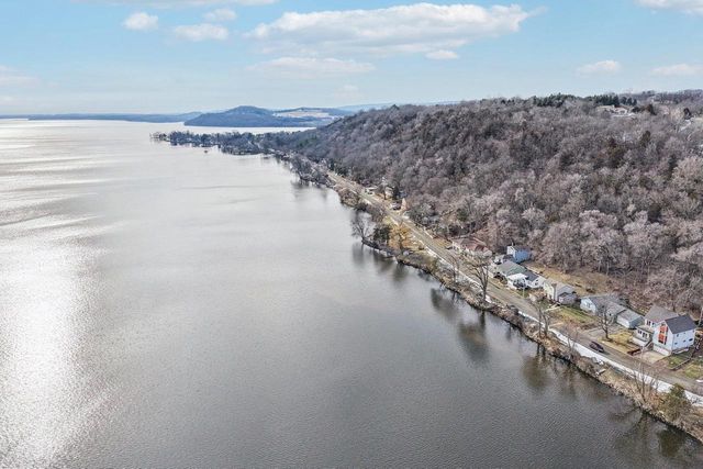 W10580 Tipperary Road, Poynette, WI 53955