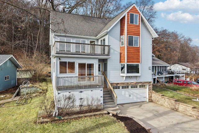 W10580 Tipperary Road, Poynette, WI 53955