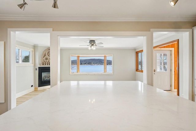 W10580 Tipperary Road, Poynette, WI 53955