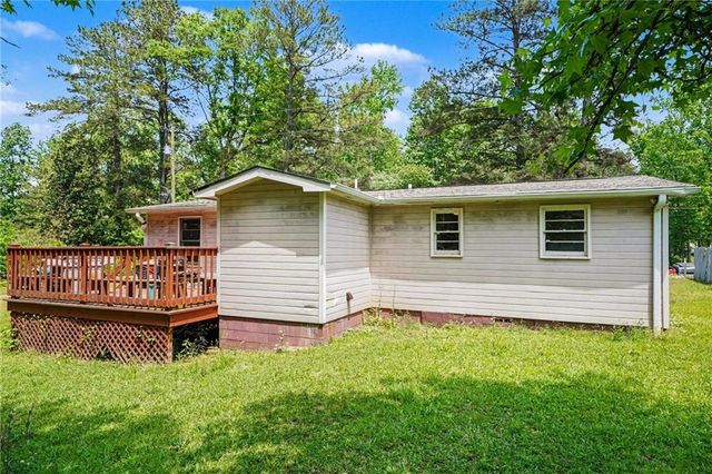 137 Taylor Road, Jackson, GA 30233