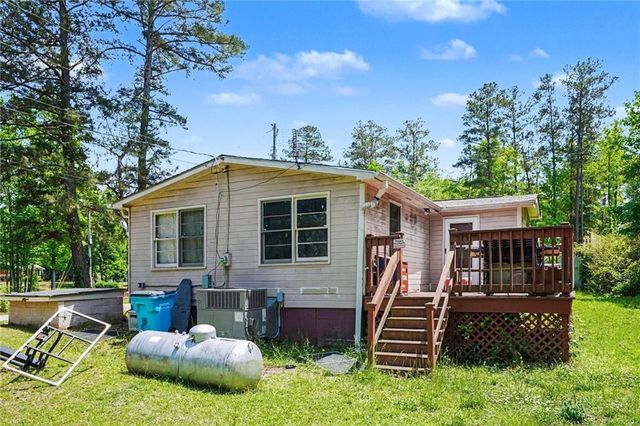 137 Taylor Road, Jackson, GA 30233
