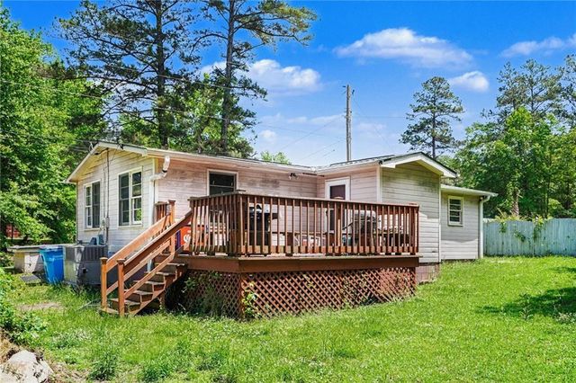 137 Taylor Road, Jackson, GA 30233