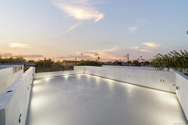 3702 Conrad, San Diego, CA 92117