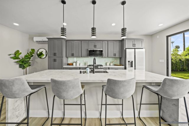 3702 Conrad, San Diego, CA 92117