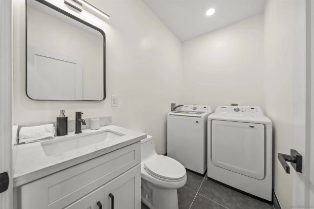 3702 Conrad, San Diego, CA 92117