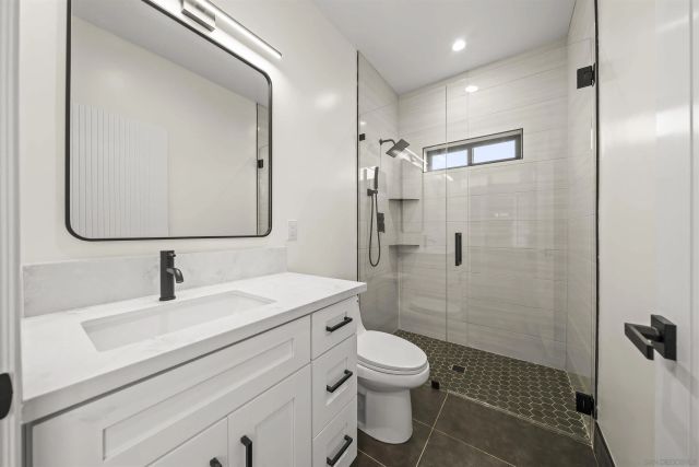 3702 Conrad, San Diego, CA 92117