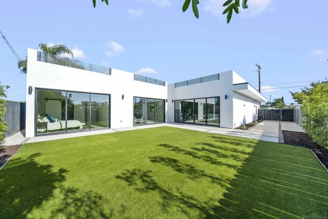 3702 Conrad, San Diego, CA 92117