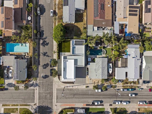 3702 Conrad, San Diego, CA 92117