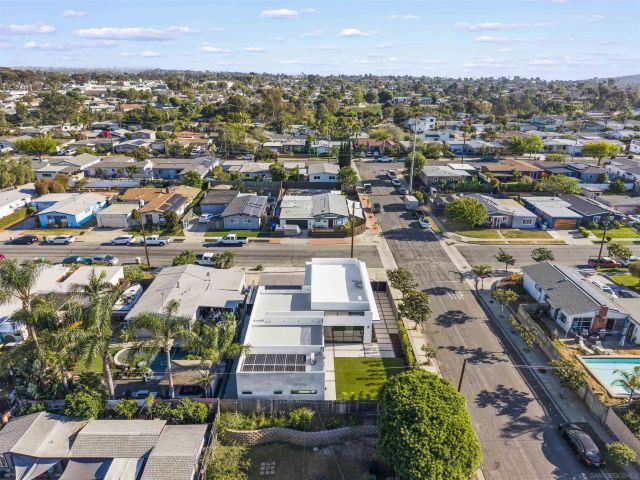 3702 Conrad, San Diego, CA 92117