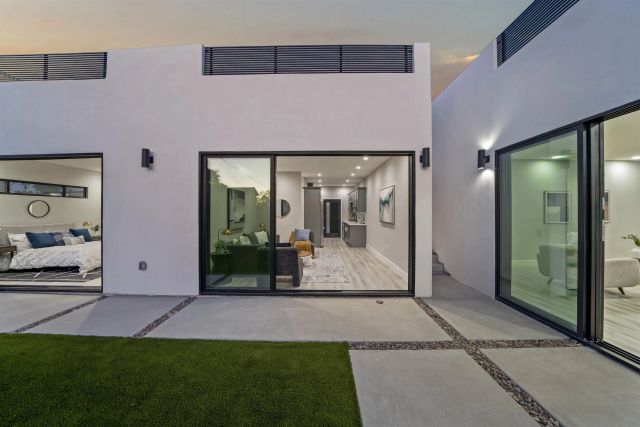 3702 Conrad, San Diego, CA 92117