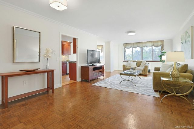 1270 North Avenue 3A, New Rochelle, NY 10804