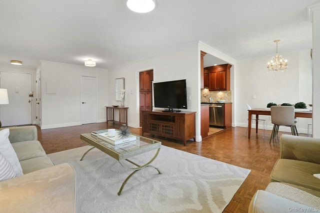 1270 North Avenue 3A, New Rochelle, NY 10804