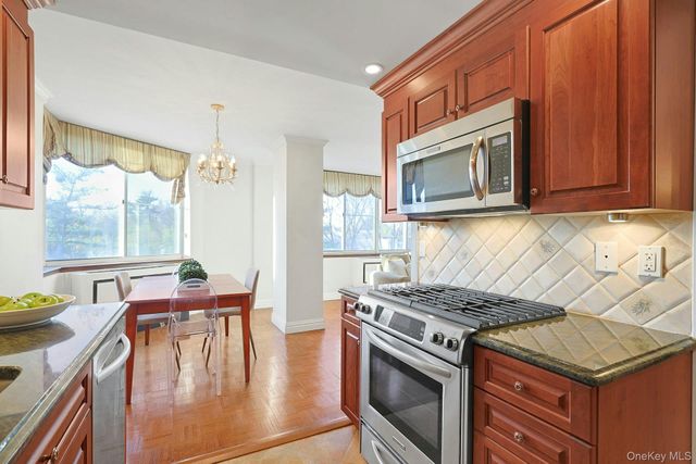 1270 North Avenue 3A, New Rochelle, NY 10804