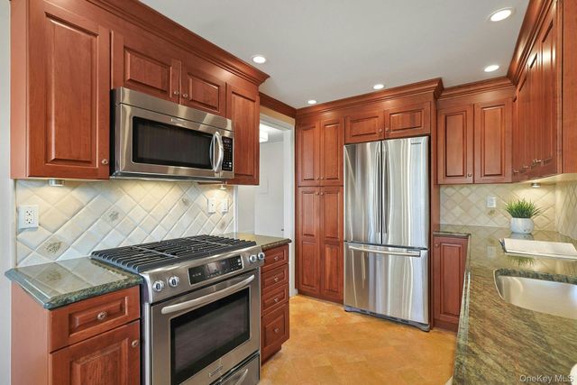 1270 North Avenue 3A, New Rochelle, NY 10804