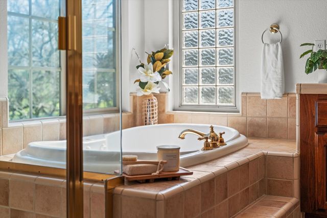 8924 Visage Cir, Fair Oaks, CA 95628