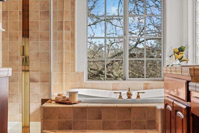 8924 Visage Cir, Fair Oaks, CA 95628