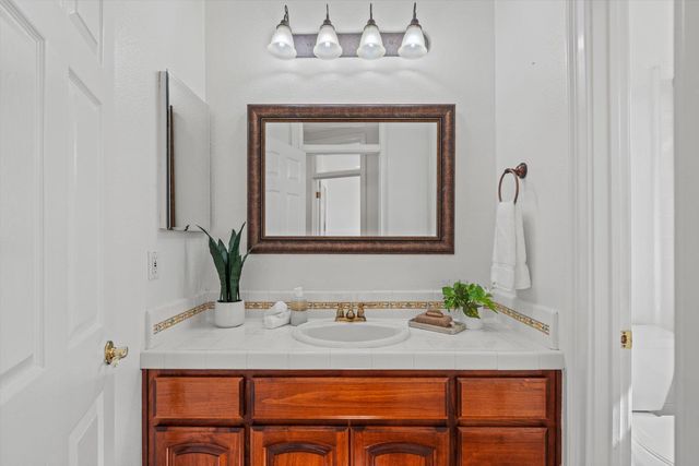 8924 Visage Cir, Fair Oaks, CA 95628