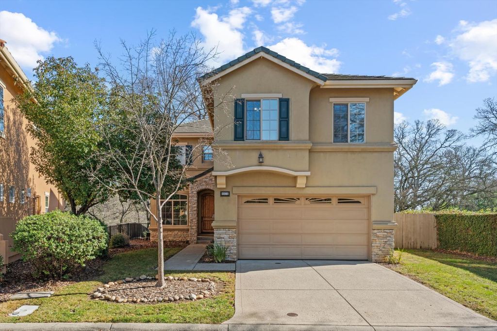8924 Visage Cir, Fair Oaks, CA 95628