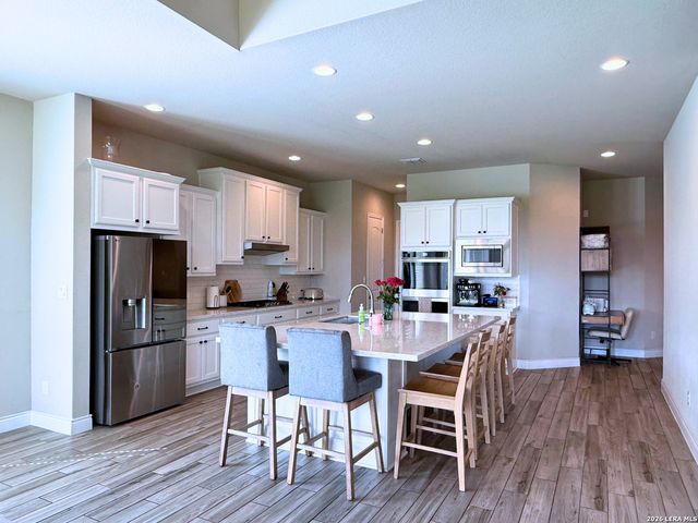 334 Sugarcane, New Braunfels, TX 78132