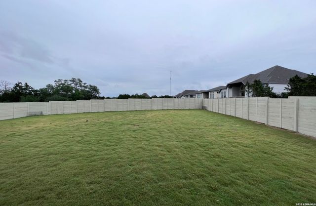 334 Sugarcane, New Braunfels, TX 78132