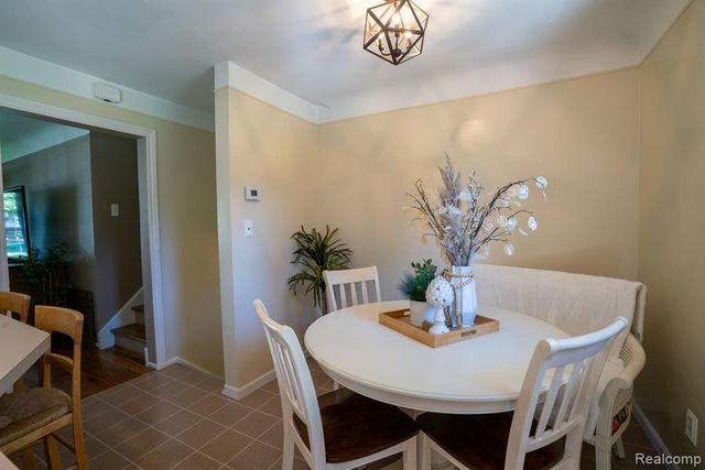 1881 Evergreen Street, Trenton, MI 48183