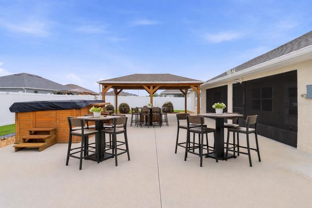 9097 SE 48TH COURT ROAD, Ocala, FL 34480