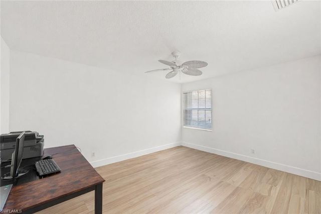 4748 San Carlo CT, Naples, FL 34109