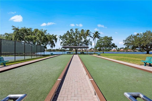 4748 San Carlo CT, Naples, FL 34109