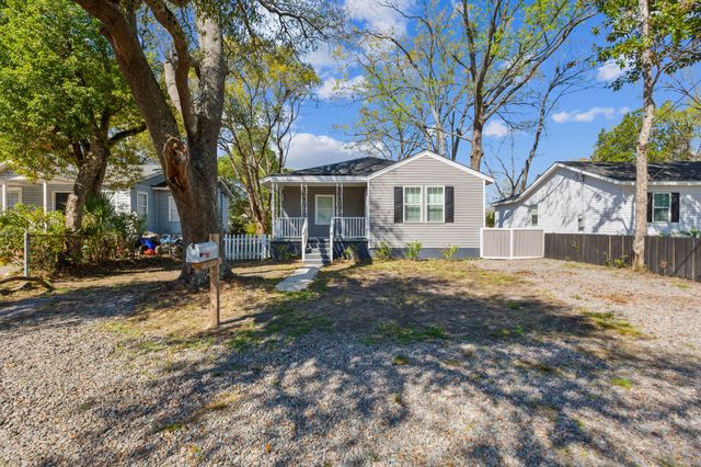 2925 Alabama Drive, North Charleston, SC 29405