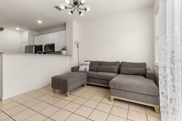 5315 PARADISE CAY CIRCLE, Kissimmee, FL 34746