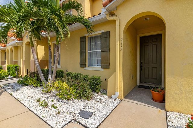 5315 PARADISE CAY CIRCLE, Kissimmee, FL 34746