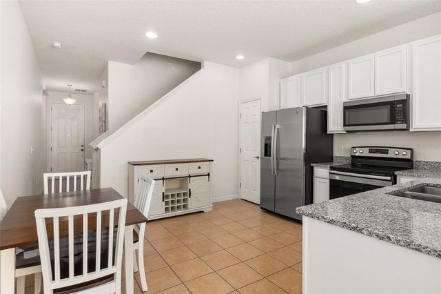 5315 PARADISE CAY CIRCLE, Kissimmee, FL 34746