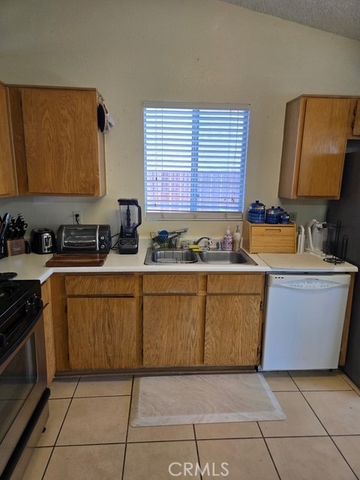 3717 Hatcher, Rosamond, CA 93560