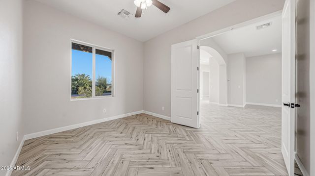 22288 W DALE Lane, Wittmann, AZ 85361