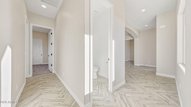 22288 W DALE Lane, Wittmann, AZ 85361