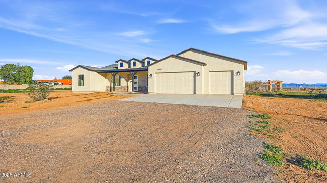 22288 W DALE Lane, Wittmann, AZ 85361