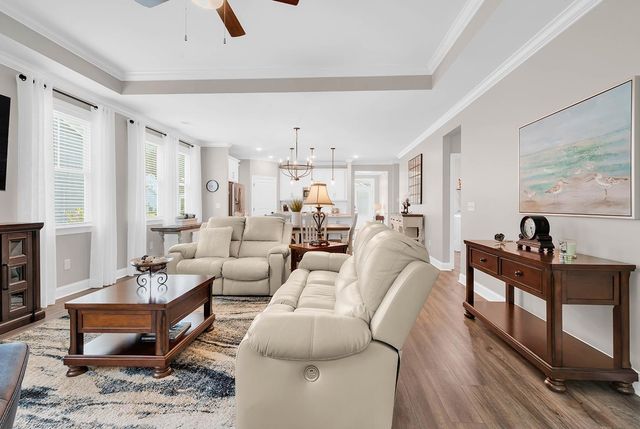 122 Caroline Ct., Murrells Inlet, SC 29576